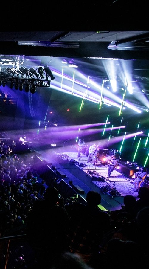 Image found on: https://www.yelp.com/biz/house-of-blues-boston-music-venue-boston House of Blues